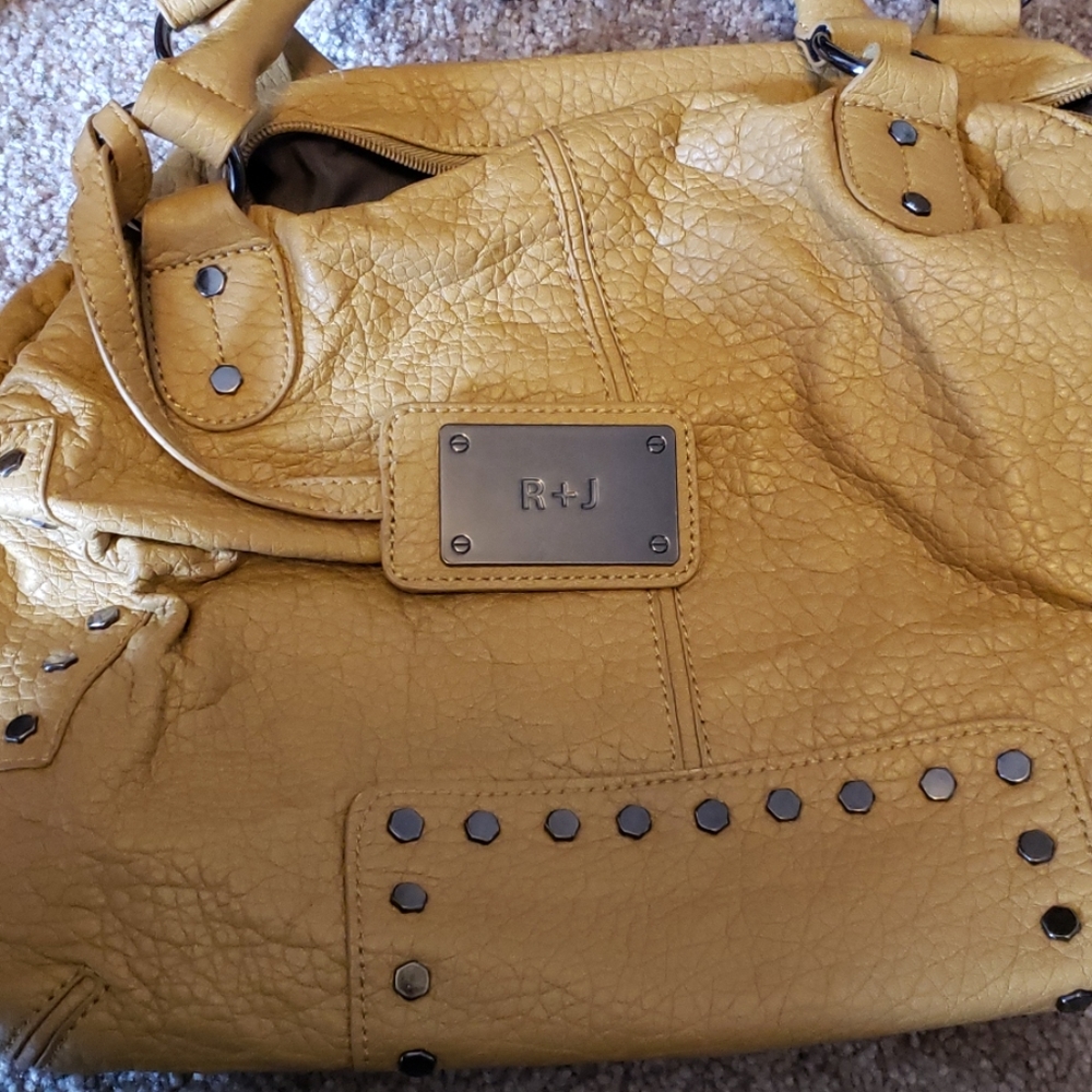 Purse - Picture 3 of 4